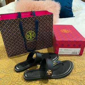 Tory Burch Everly black sandal size 7